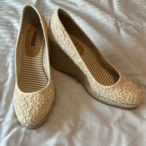 Cream Lace Wedge Heels by Kenneth Cole